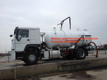 SINOTRUK HOWO 하수 오물 흡입 트럭 10000L-15000L 4X2 6는 액체 폐기물 트럭을 선회합니다