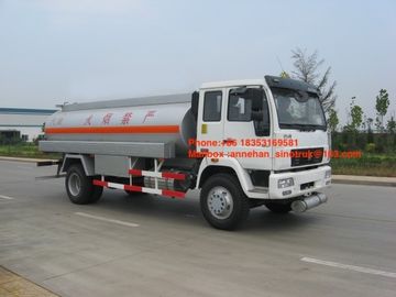 Sinotruk Howo7 가벼운 휘발유 유조 트럭 5-6 CBM 4X2 LHD 유로 140HP 연료 탱크 트레일러